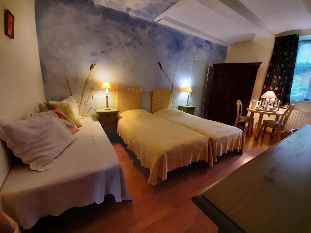 Au Fil De Lods Bed and Breakfast Exteriör bild