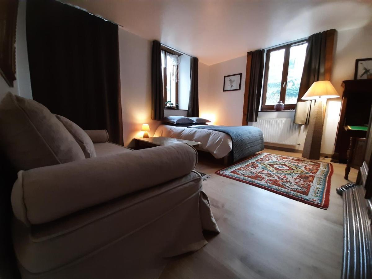 Au Fil De Lods Bed and Breakfast Exteriör bild